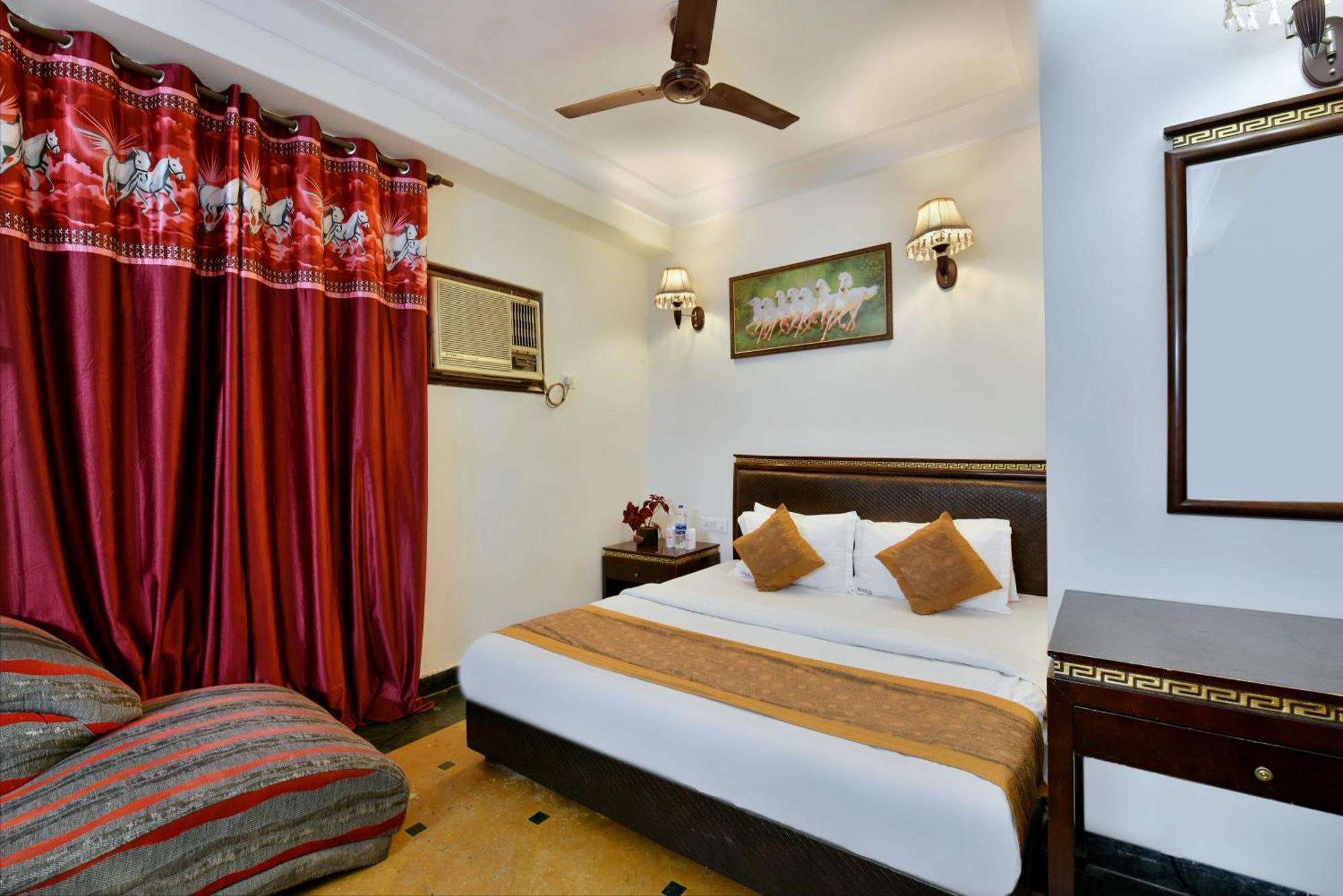 Family Spot Hotel New Delhi